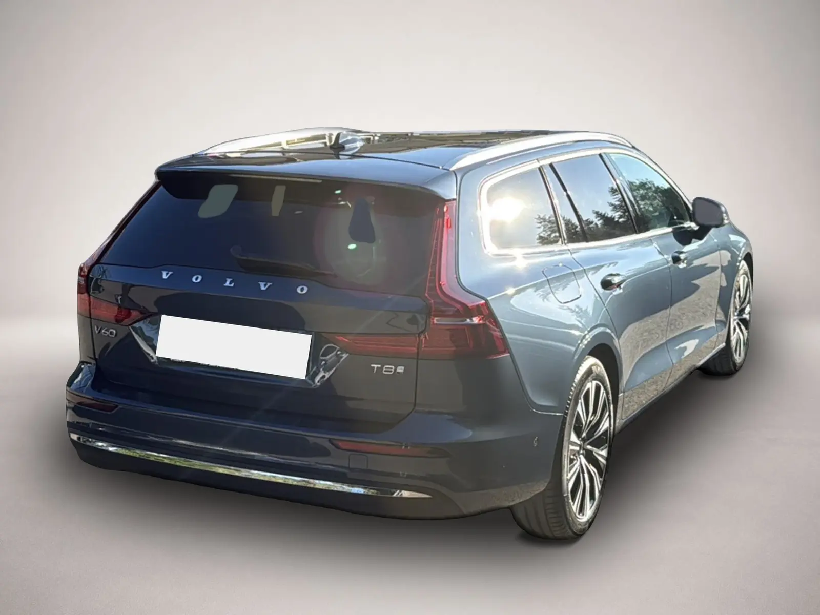Volvo V60 4x4 2,0 335 kW Automatik Baujahr 2025, blau, 22.150 km, Deutschland — Foto 3 von 7