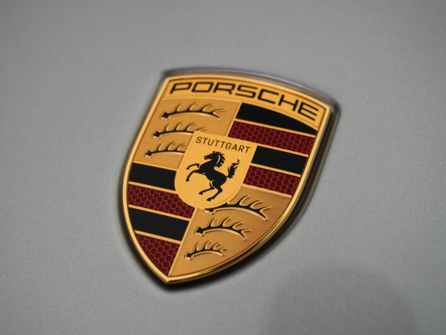 Porsche 911 Automatik Baujahr 2026, srebrny, 5 km, Polen — Foto 7 von 8