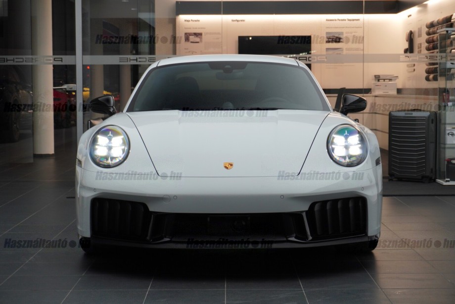 Porsche 911 Automatik Baujahr 2025, biały, 5 km, Polen — Foto 3 von 8