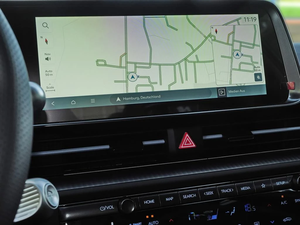 Hyundai Ioniq 448 kW Automatik Baujahr 2026, 9.900 km, Deutschland — Foto 15 von 33