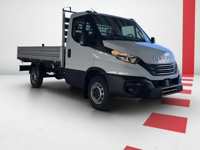 Iveco Daily 2,3 100 kW Automatik Baujahr 2026, 300 km, Deutschland — Foto 5 von 28