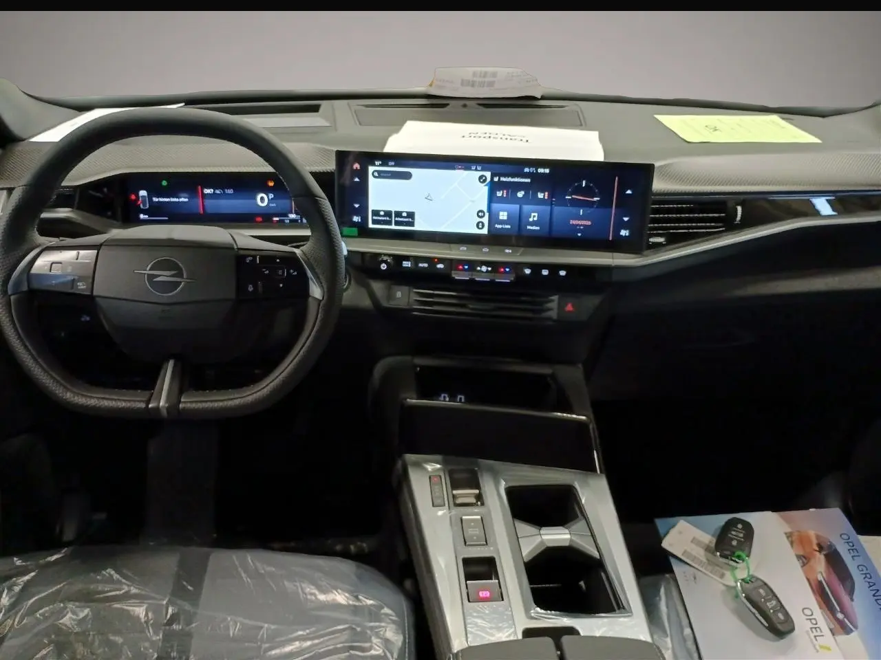 Opel Grandland 1,2 107 kW Automatik Baujahr 2025, weiß, 106 km, Deutschland — Foto 5 von 6