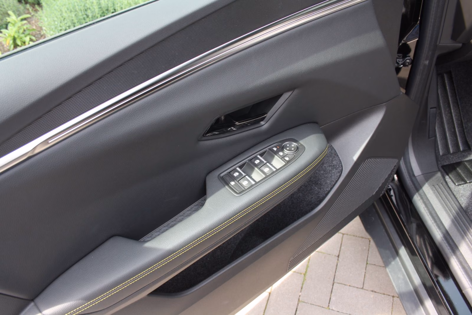 Renault Scenic E-Tech Electric 125 kW Automatik, 5 km, Deutschland — Foto 12 von 12