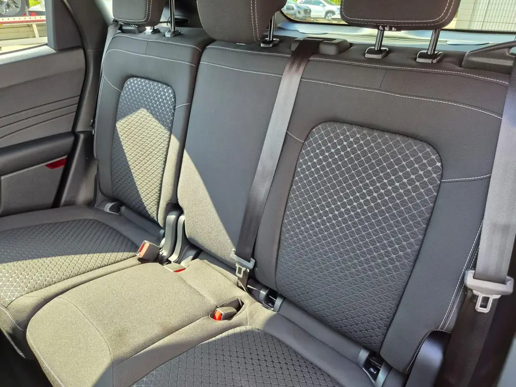 Ford Kuga Titanium 243 PS 2,5 PHEV 178 kW Automatik Baujahr 2026, 2 km, Österreich — Foto 13 von 56