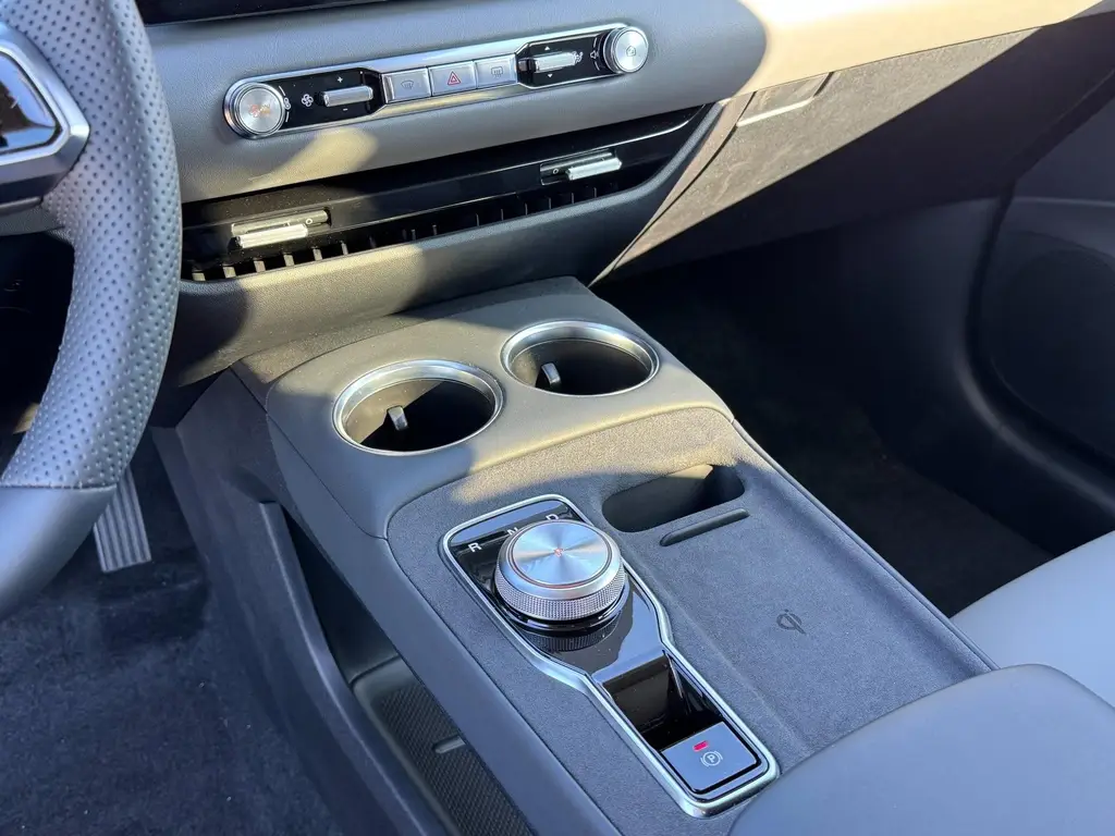 MG s5 64 kWh 170 kW Automatik Baujahr 2026, 10 km, Österreich — Foto 14 von 60